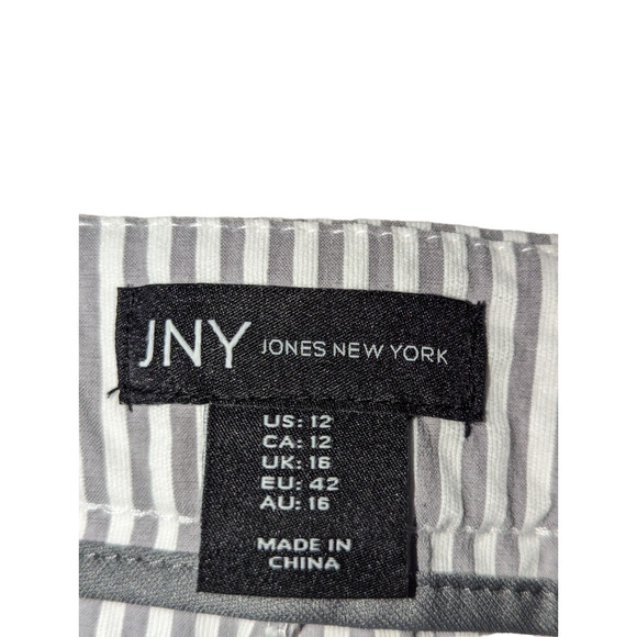 Jones New York Womens 12 Gray White Pants Vertical Stripes Cropped Eye Hook - Picture 3 of 13
